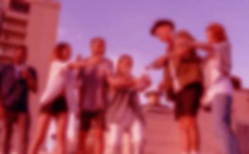 畢業(yè)酒會的邀請函