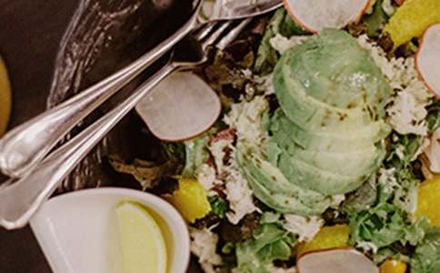 ����o��