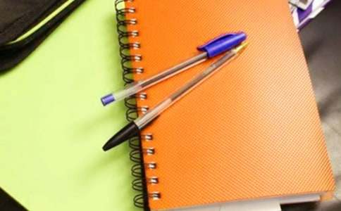 ���õķ����߄�ģ���\����ƪ