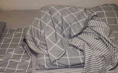 床上用品門面出租合同