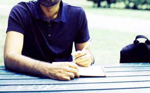 4 .大學(xué)生實習(xí)實用介紹信