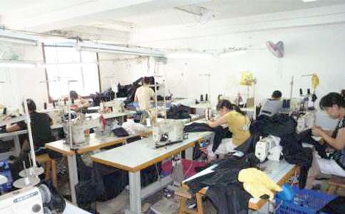 ���b�S��ͬ