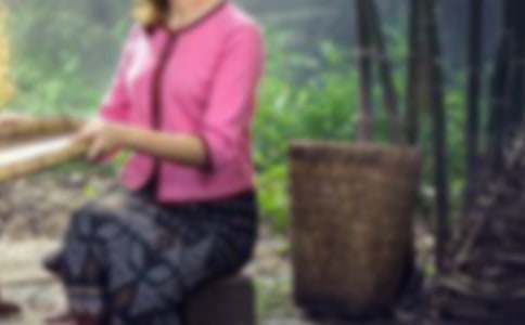 �DŮ��������