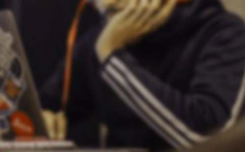 ��ȫ������λ���Z��