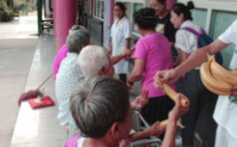 大學(xué)生敬老院的策劃書