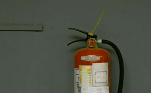 ���������ݾ����Y(ji��)���ģ�ͨ��18ƪ��