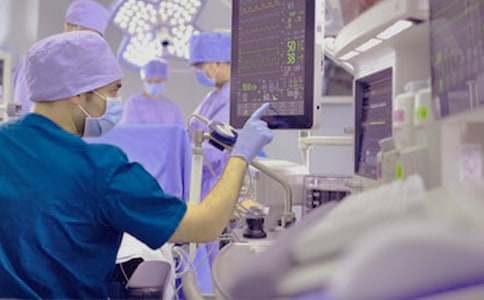 �t(y��)�����g(sh��)��ͬ����