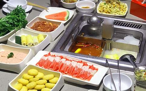 共進(jìn)晚餐邀請(qǐng)函