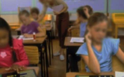 �׃��@�̎����o��