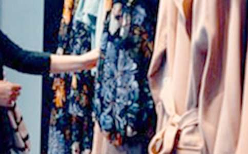 商場店鋪退租申請書