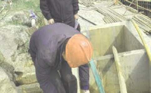 ����ʩ�����Z��(�R��15ƪ)