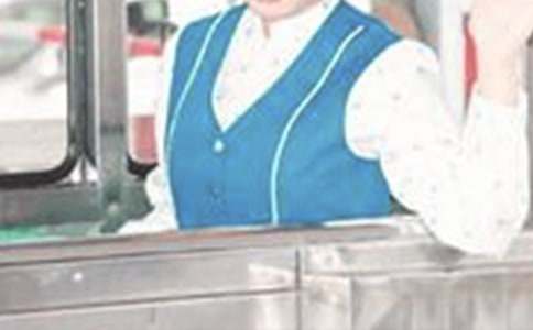 收費(fèi)員個(gè)人自我鑒定