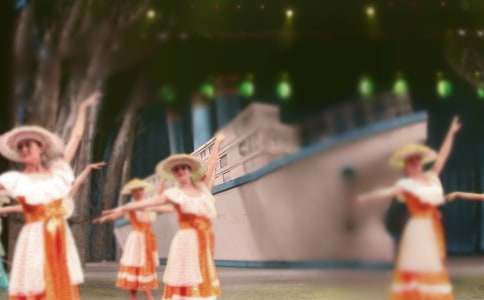 �赸������ͬ����