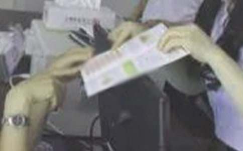 ���J�T��K����(b��o)��