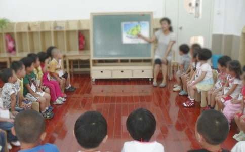 幼兒園老師的表揚(yáng)信8篇